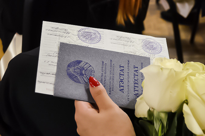 Куплю диплом СССР что нужно знать при покупке