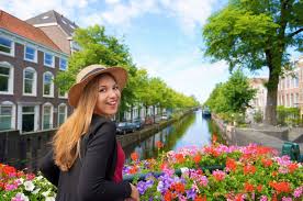 Erfgoed en Cultuur in Eindhoven Een Reis door de Tijd 370912316